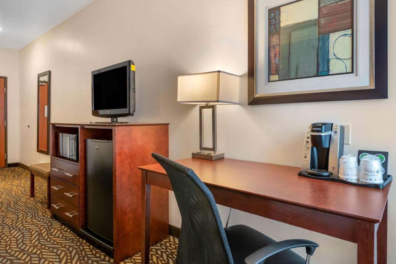 Best Western Plus Covered Bridge Inn Brazil Экстерьер фото