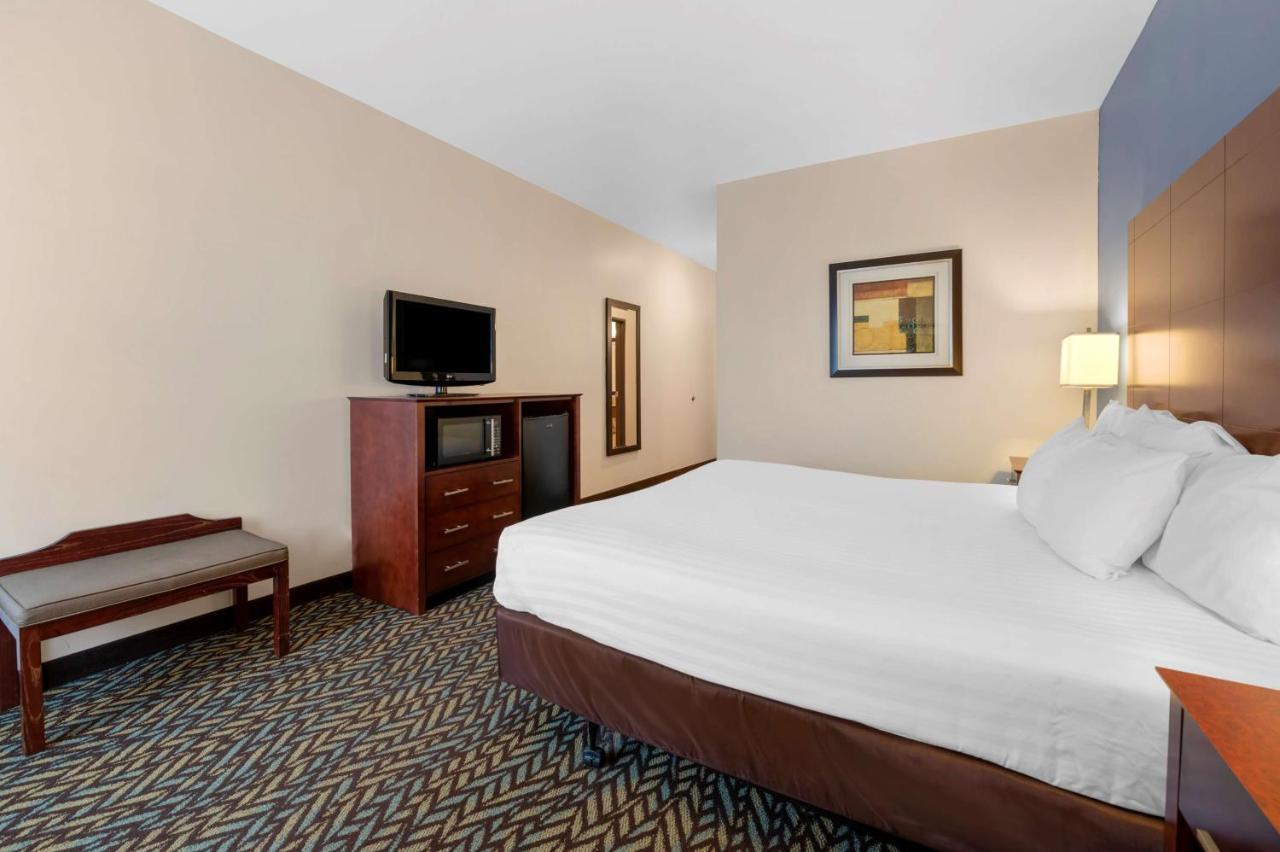 Best Western Plus Covered Bridge Inn Brazil Экстерьер фото