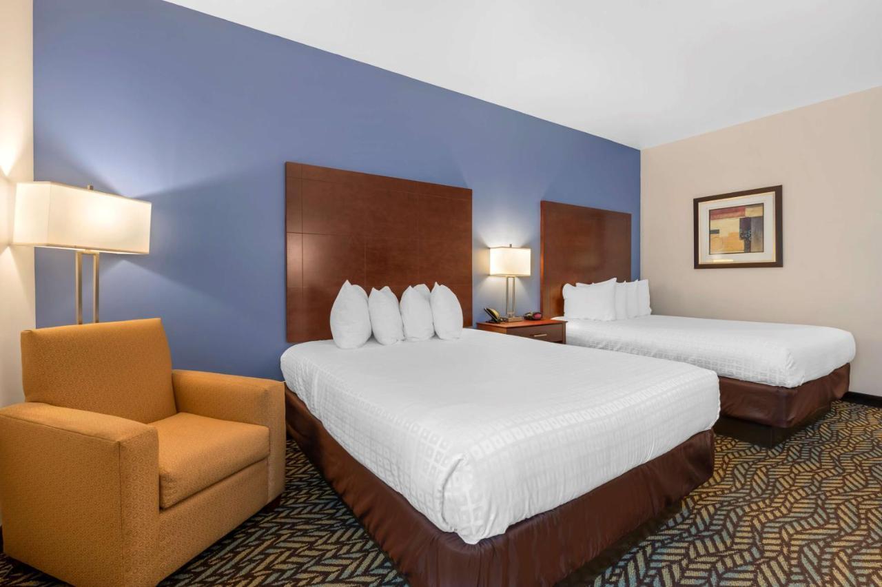 Best Western Plus Covered Bridge Inn Brazil Экстерьер фото